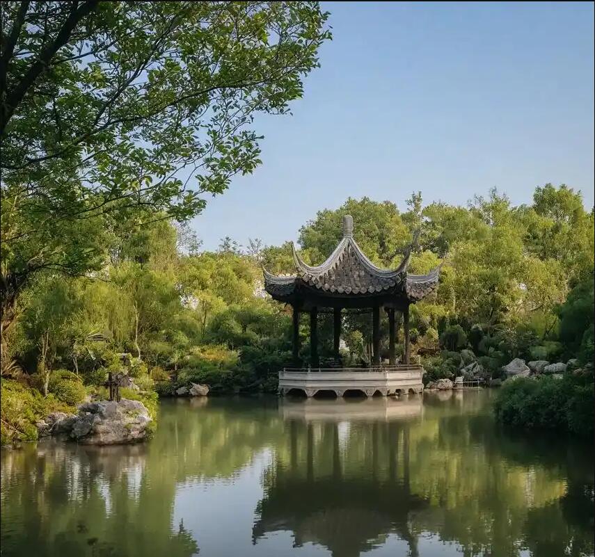 澳门凌雪餐饮有限公司